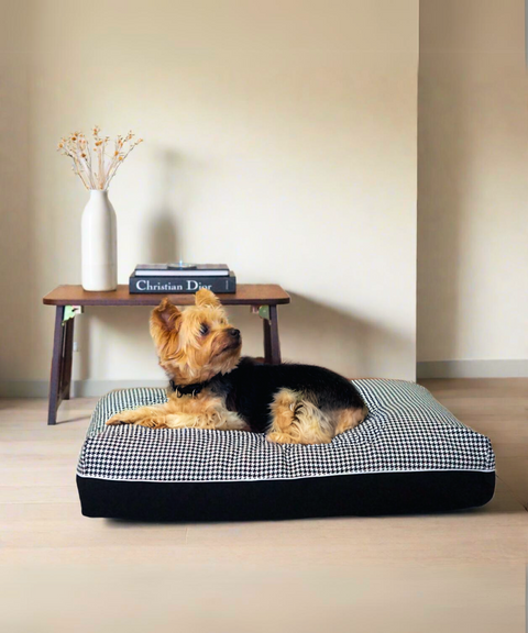 DreamCastle Cooling Dog Bed | For medium sized breed | Dakota Extended 90 x 60cm