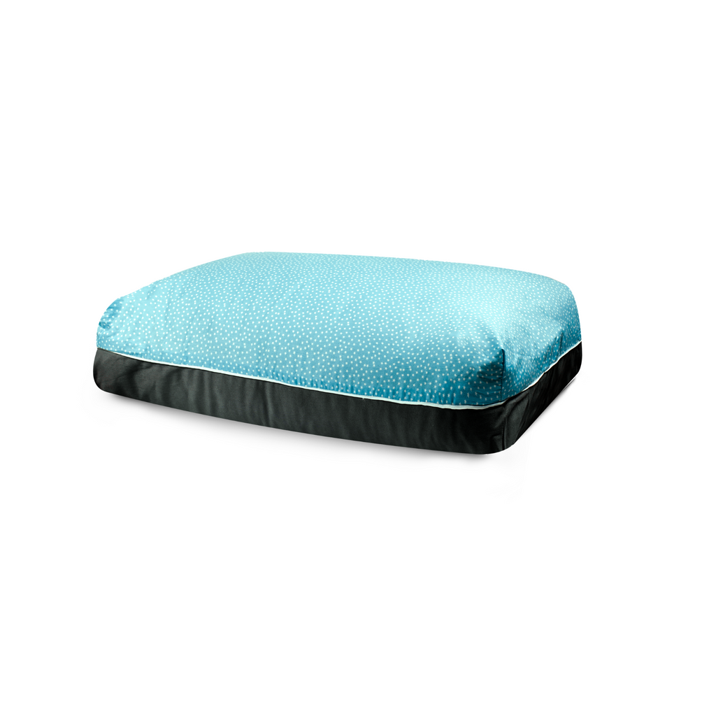 Stylish dog bed with washable cover